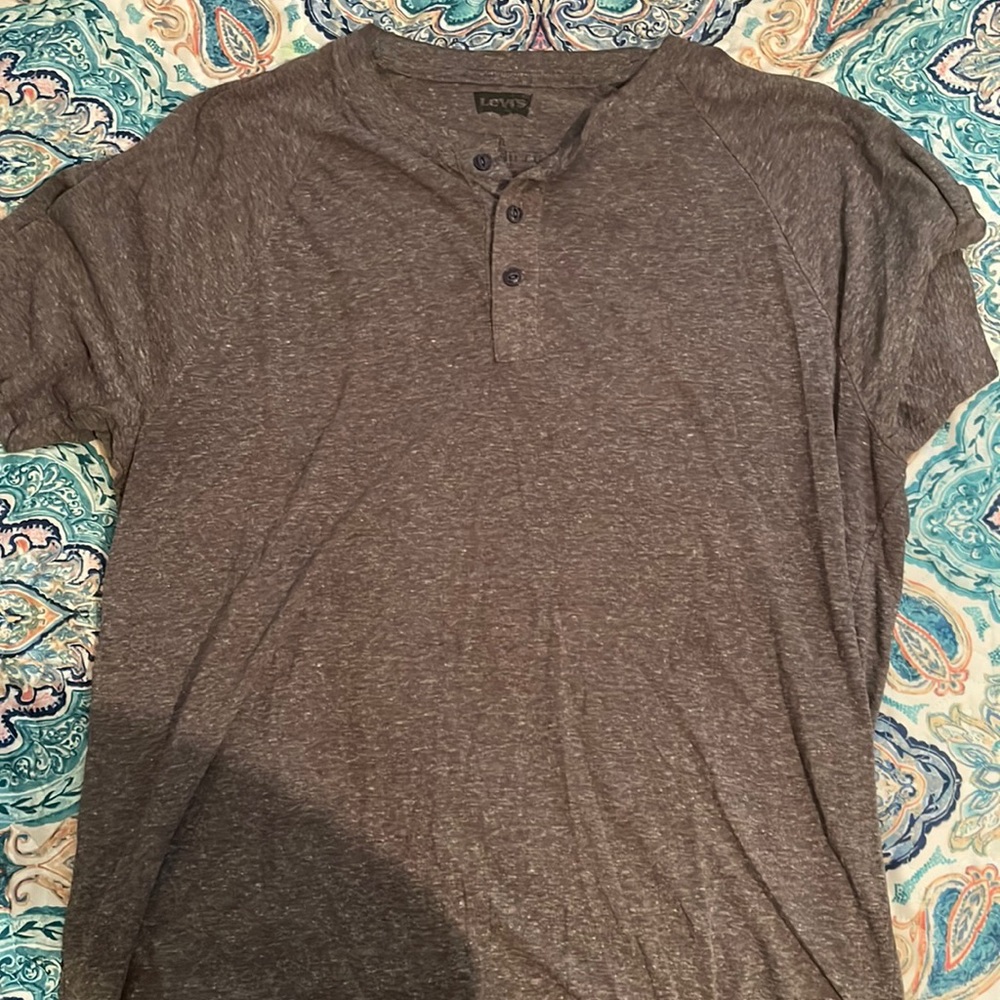 Mens XL Levis shirt